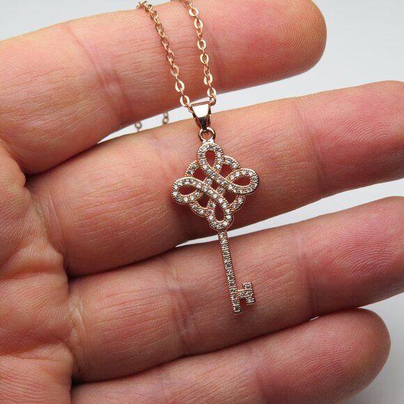 18k Rose Gold Sterling Silver Key Pendant & Chain